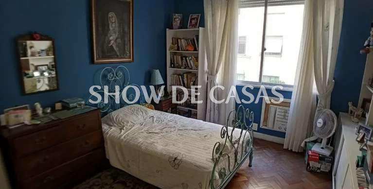 Apartamento à venda com 4 quartos, 240m² - Foto 12