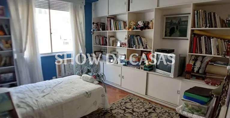 Apartamento à venda com 4 quartos, 240m² - Foto 13