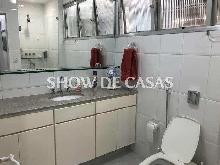 Apartamento à venda com 4 quartos, 245m² - Foto 5