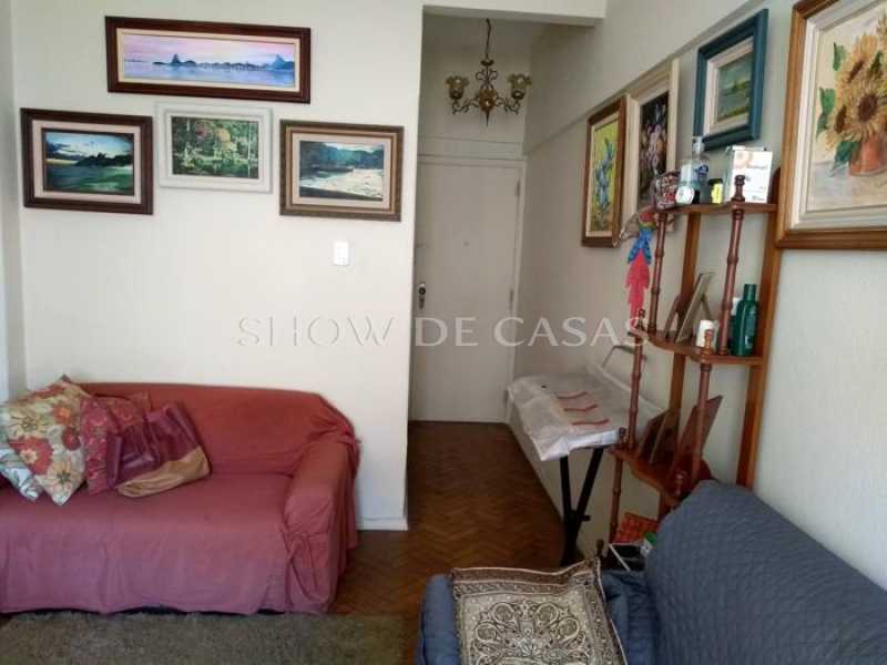 Apartamento à venda com 2 quartos, 75m² - Foto 7