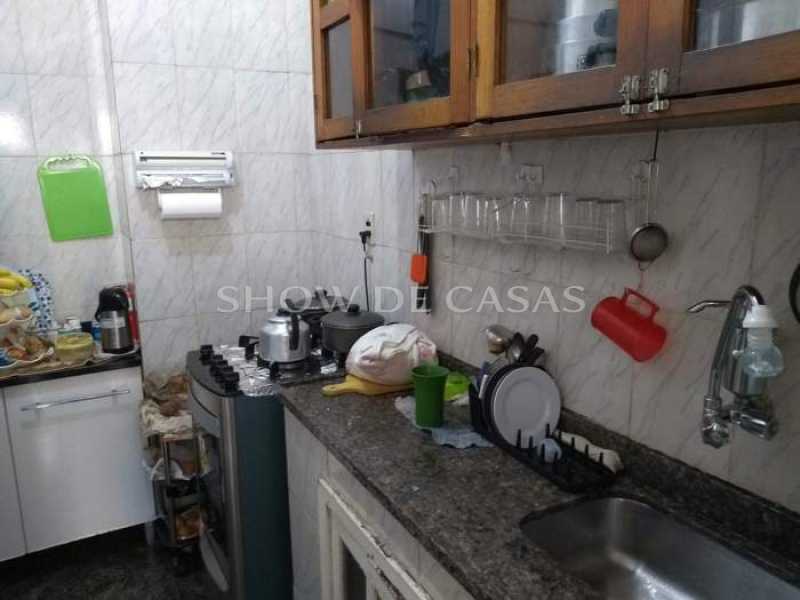 Apartamento à venda com 2 quartos, 75m² - Foto 17