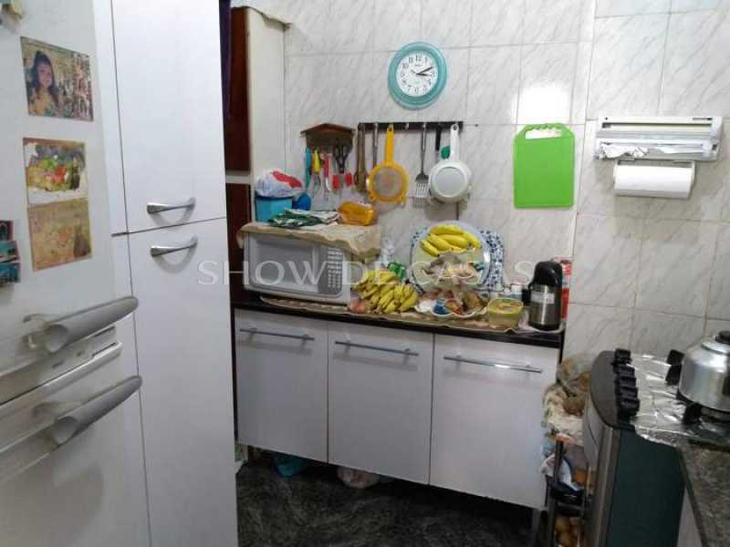 Apartamento à venda com 2 quartos, 75m² - Foto 18