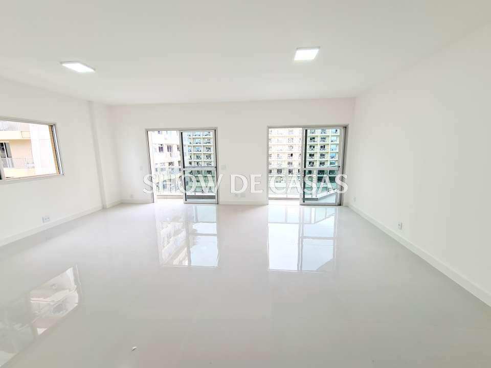 Apartamento à venda com 4 quartos, 185m² - Foto 13