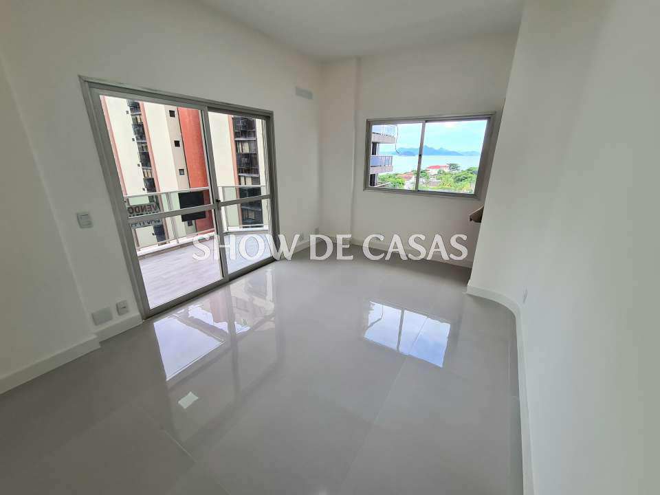 Apartamento à venda com 4 quartos, 185m² - Foto 15