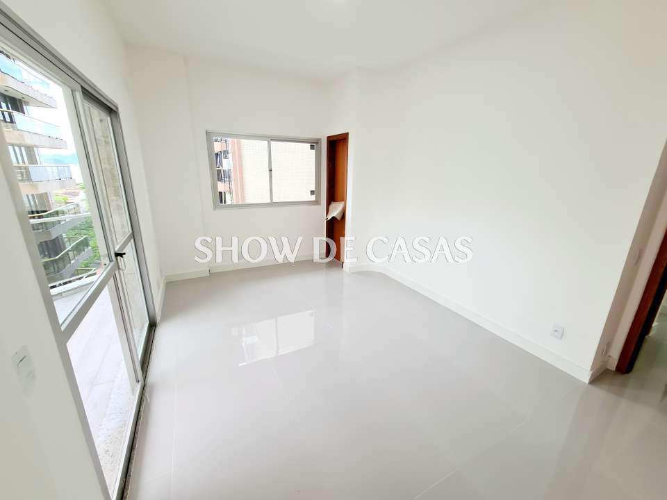 Apartamento à venda com 4 quartos, 185m² - Foto 16