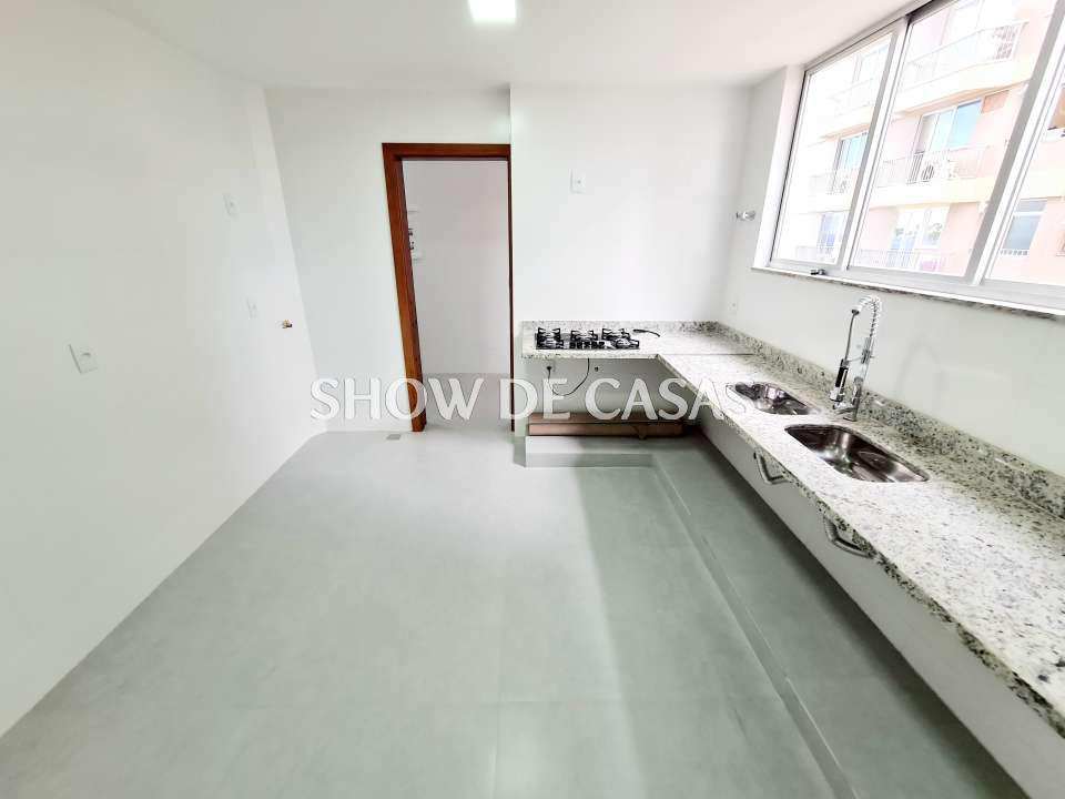 Apartamento à venda com 4 quartos, 185m² - Foto 24