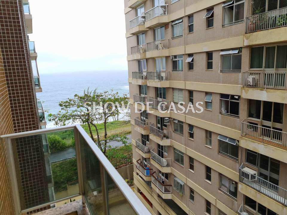 Apartamento à venda com 4 quartos, 185m² - Foto 3