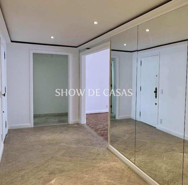 Apartamento à venda com 4 quartos, 304m² - Foto 12