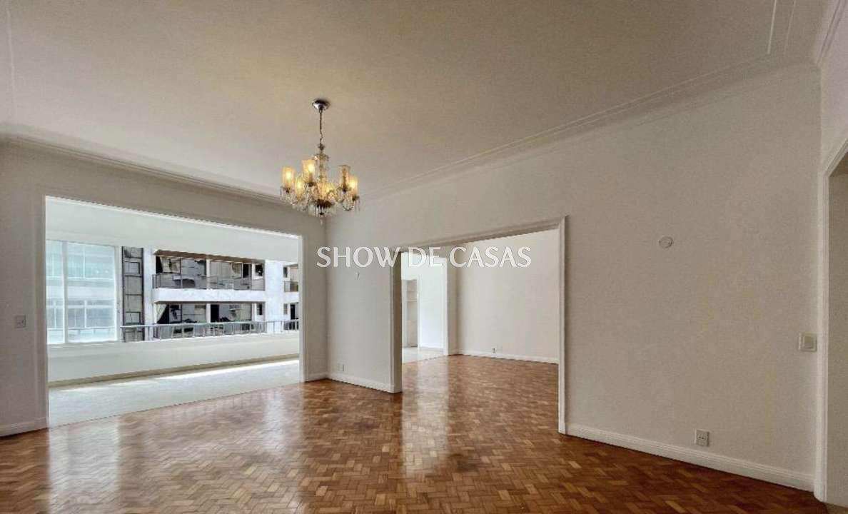 Apartamento à venda com 4 quartos, 304m² - Foto 2