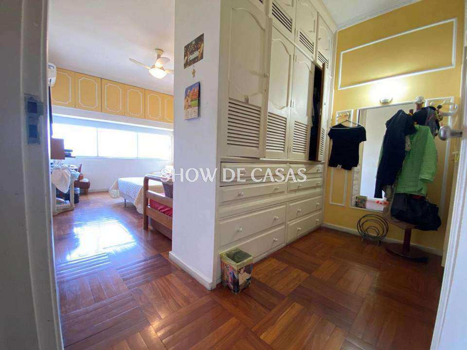 Apartamento à venda com 3 quartos, 170m² - Foto 7