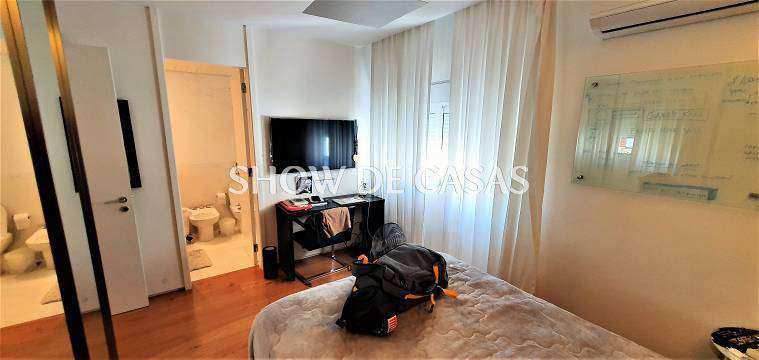 Apartamento à venda com 4 quartos, 300m² - Foto 17