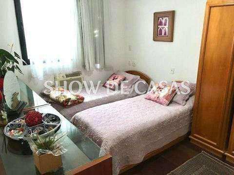 Apartamento à venda com 3 quartos, 126m² - Foto 9