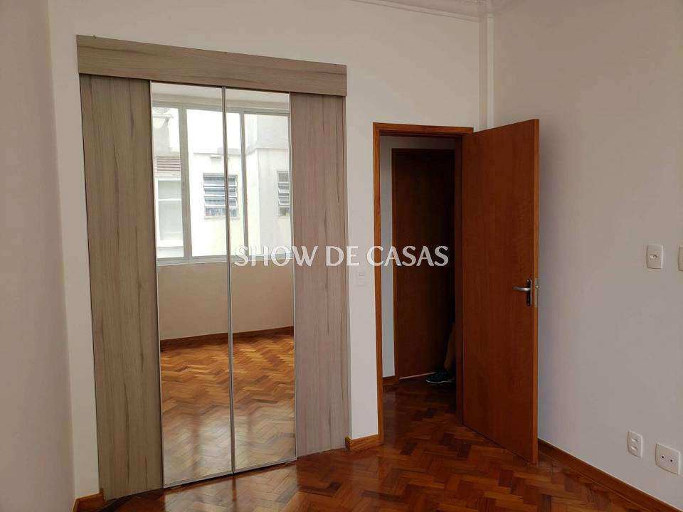 Apartamento à venda com 3 quartos, 81m² - Foto 13