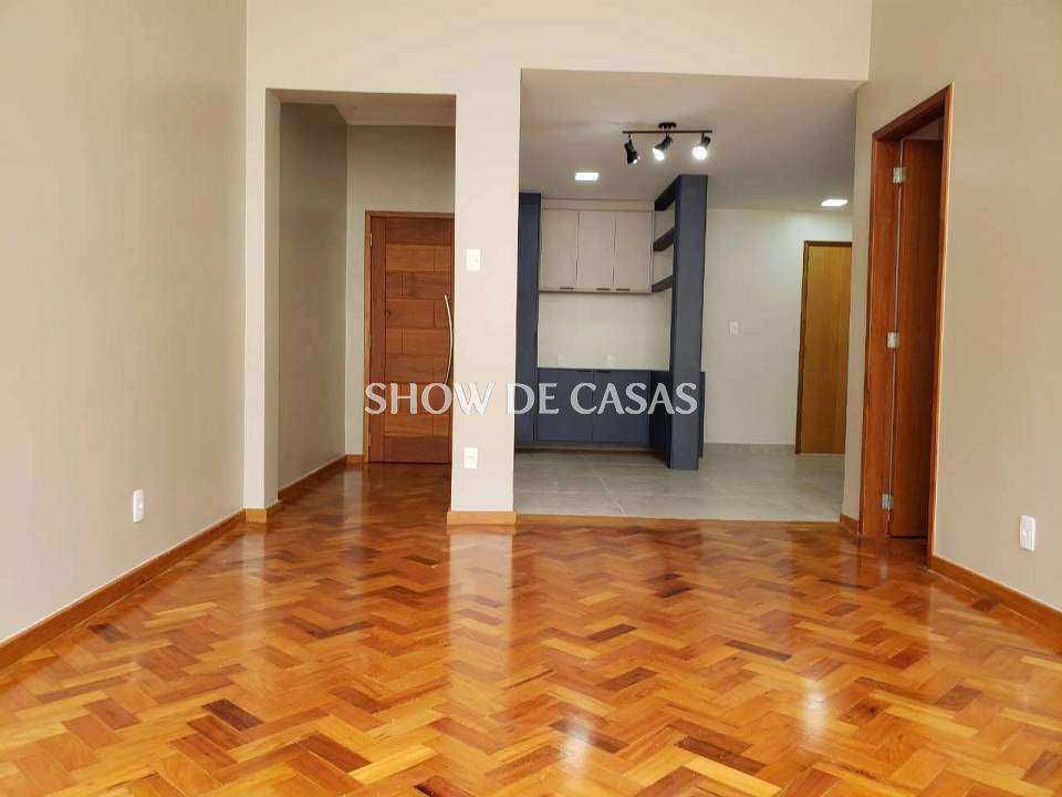 Apartamento à venda com 3 quartos, 81m² - Foto 3