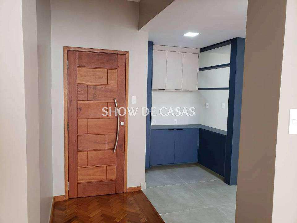 Apartamento à venda com 3 quartos, 81m² - Foto 4