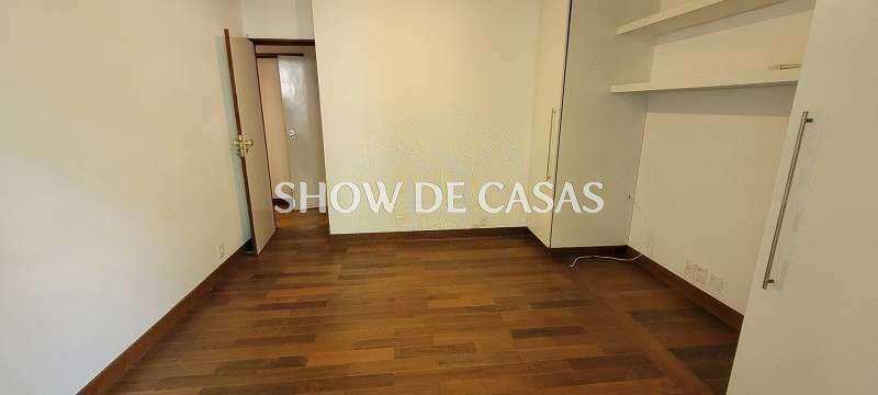 Apartamento à venda com 3 quartos, 170m² - Foto 15