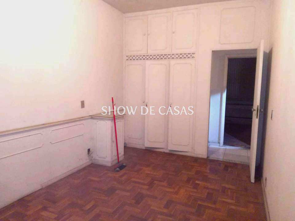 Apartamento à venda com 4 quartos, 300m² - Foto 3