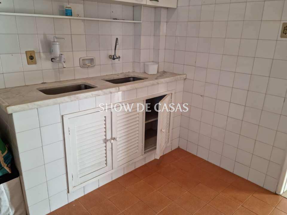 Apartamento à venda com 3 quartos, 100m² - Foto 11