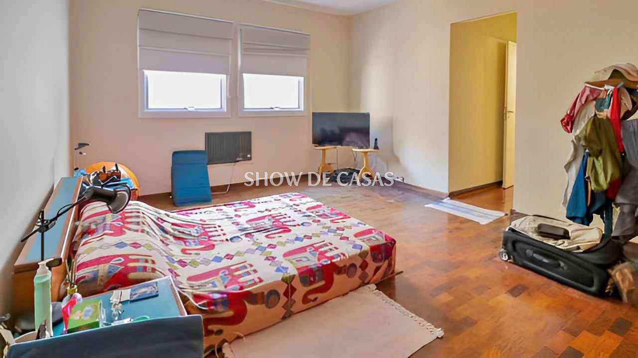 Apartamento à venda com 3 quartos, 155m² - Foto 4