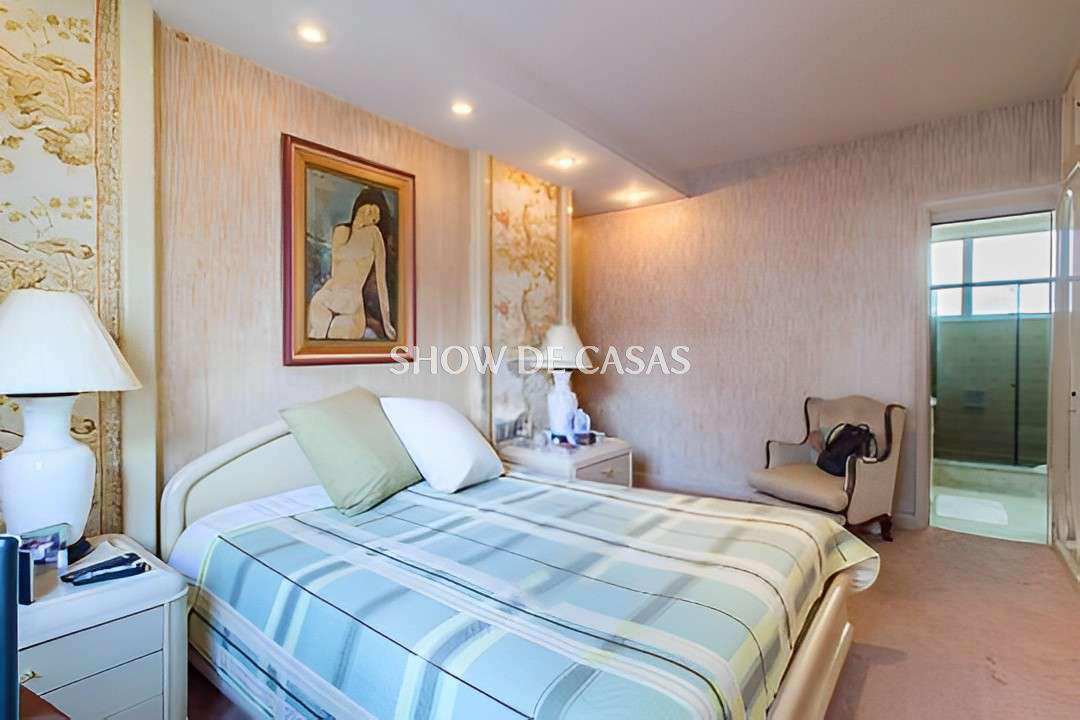 Apartamento à venda com 4 quartos, 181m² - Foto 12