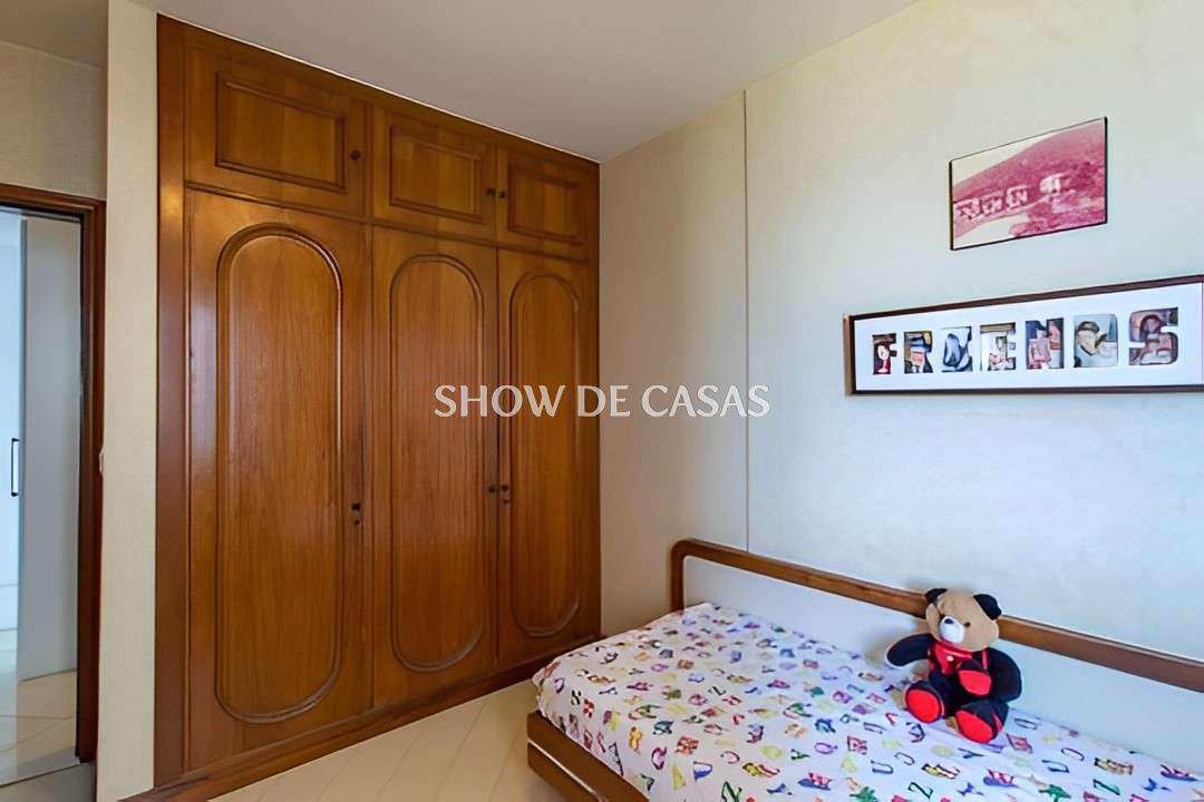 Apartamento à venda com 4 quartos, 181m² - Foto 14