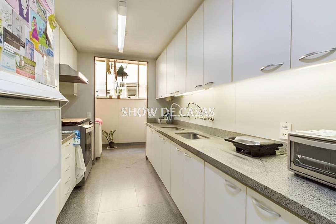 Apartamento à venda com 4 quartos, 181m² - Foto 18