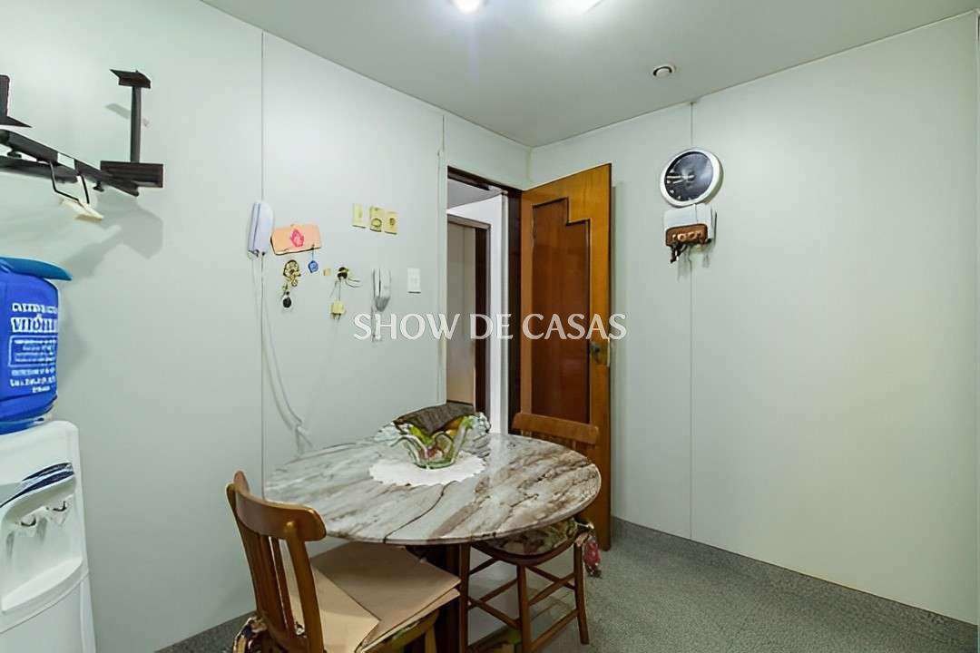 Apartamento à venda com 4 quartos, 181m² - Foto 19