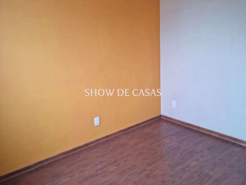 Apartamento à venda com 2 quartos, 72m² - Foto 11