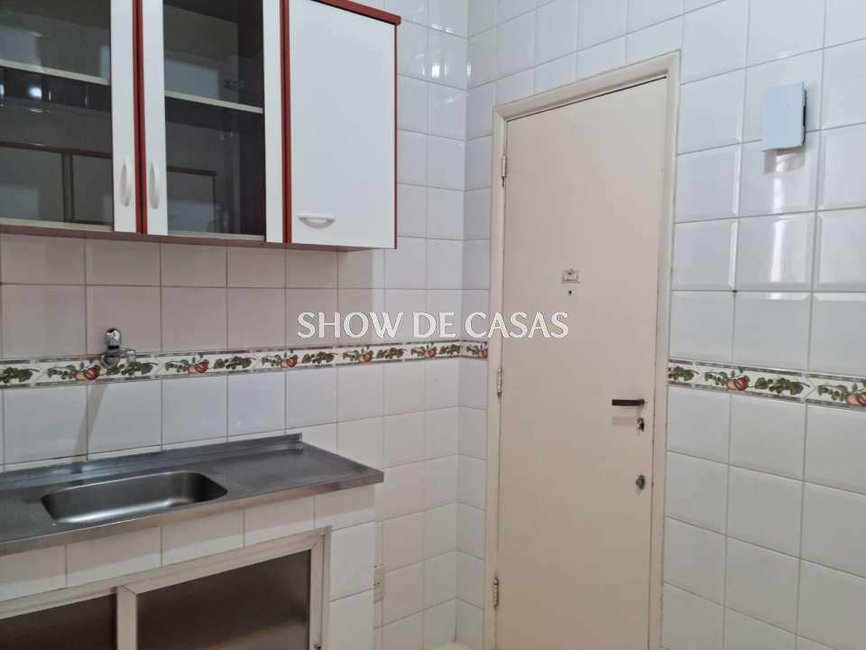 Apartamento à venda com 2 quartos, 72m² - Foto 12