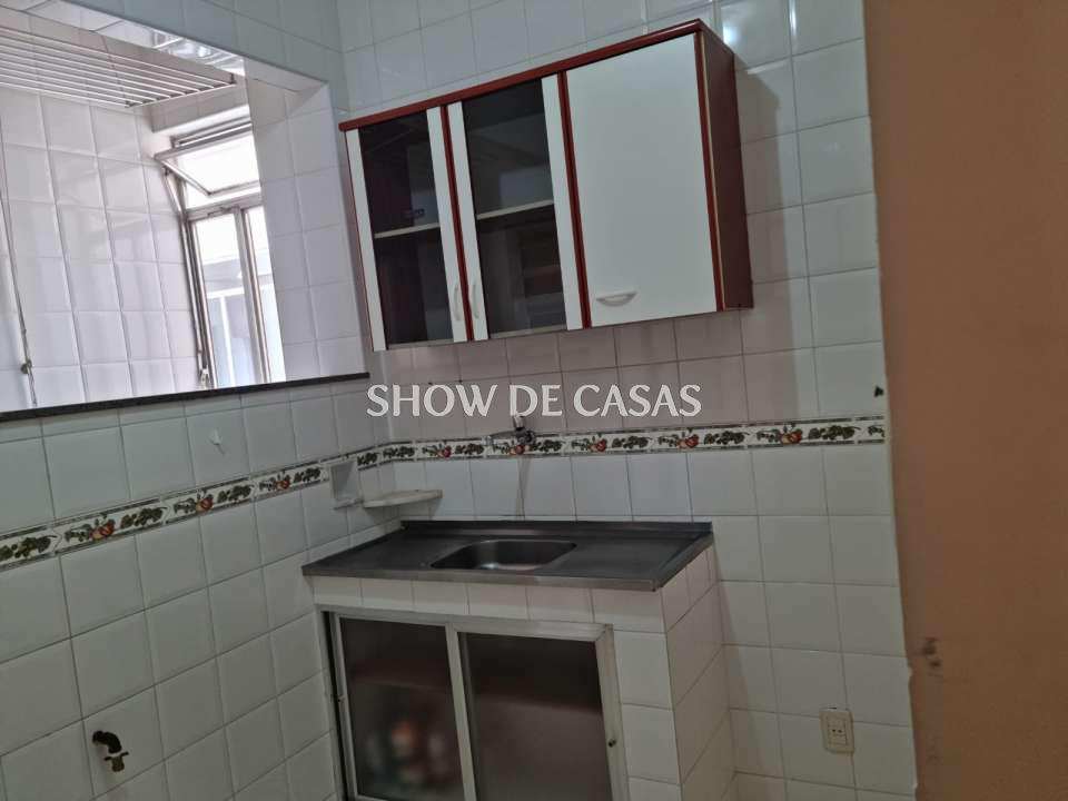 Apartamento à venda com 2 quartos, 72m² - Foto 13