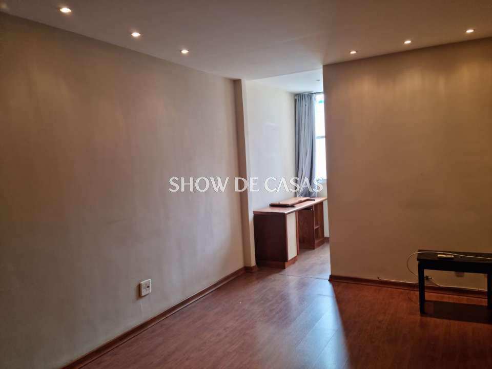 Apartamento à venda com 2 quartos, 72m² - Foto 5