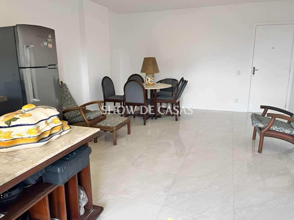 Apartamento à venda com 2 quartos, 75m² - Foto 16