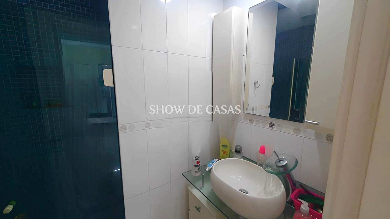 Apartamento à venda com 2 quartos, 72m² - Foto 12