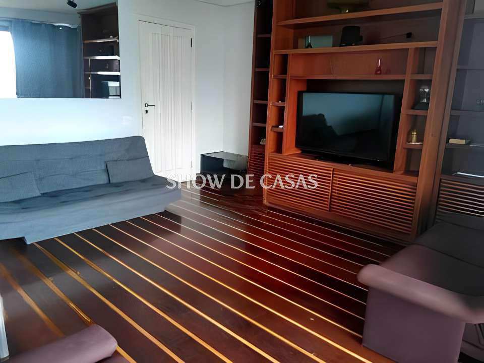 Apartamento à venda com 3 quartos, 140m² - Foto 3