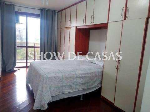 Apartamento à venda com 3 quartos, 140m² - Foto 5