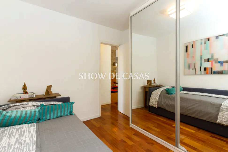 Apartamento à venda com 2 quartos, 90m² - Foto 11