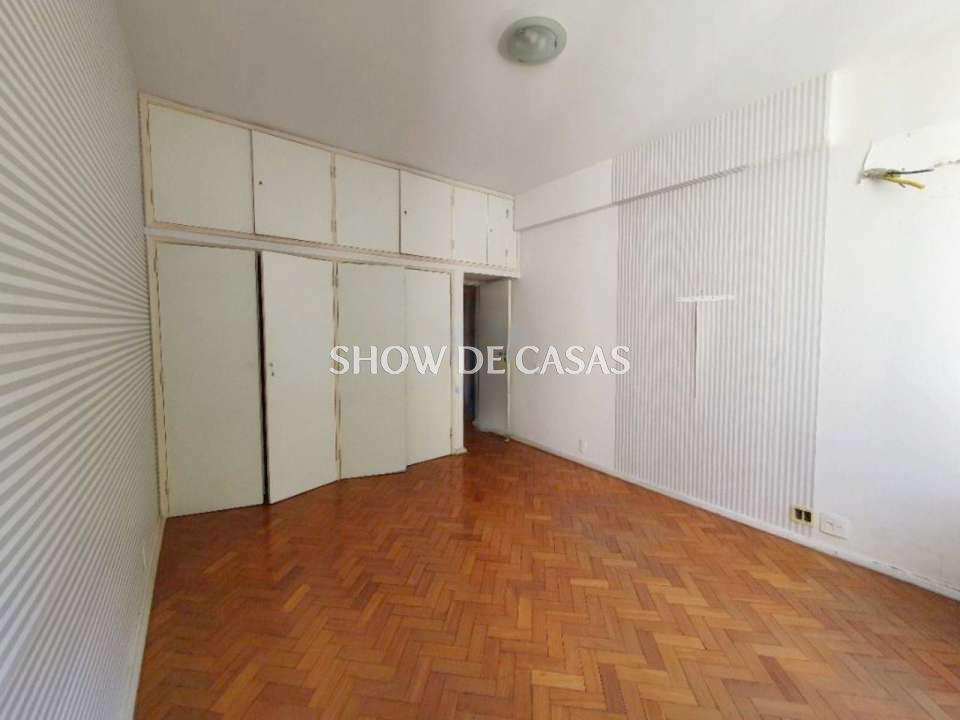 Apartamento à venda com 4 quartos, 263m² - Foto 14