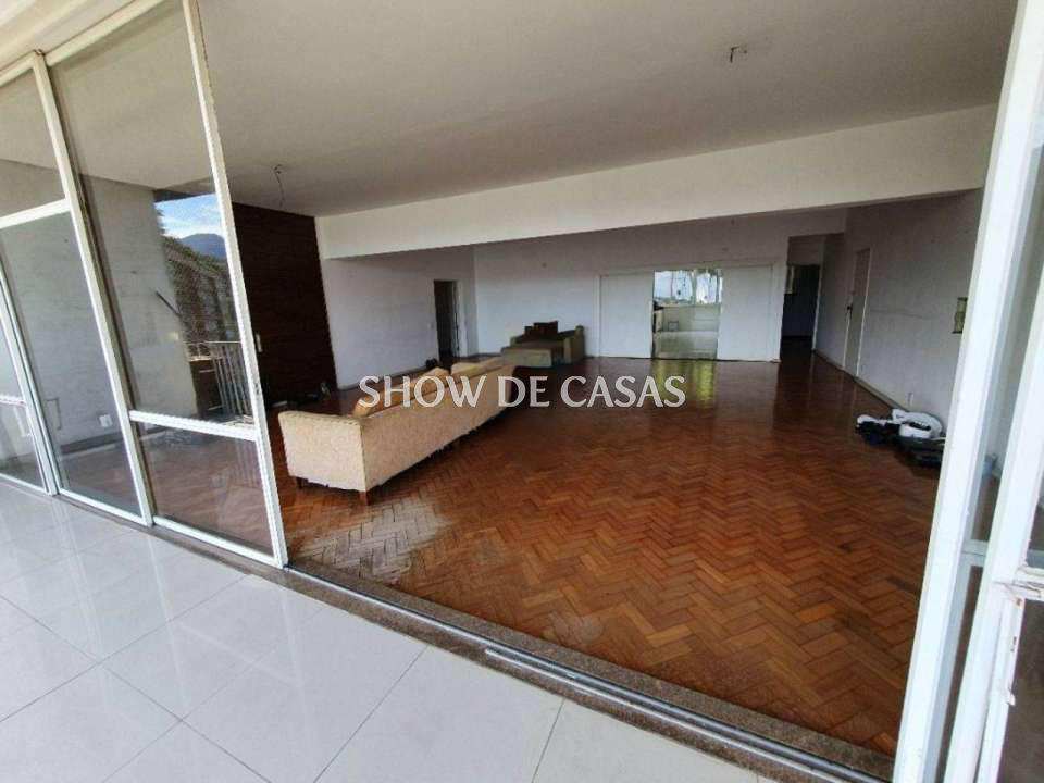 Apartamento à venda com 4 quartos, 263m² - Foto 2