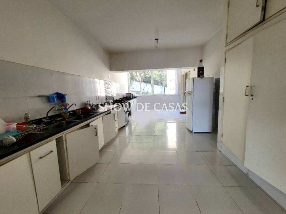 Apartamento à venda com 4 quartos, 263m² - Foto 21