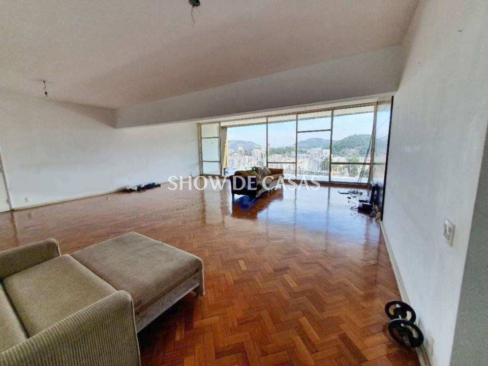 Apartamento à venda com 4 quartos, 263m² - Foto 3