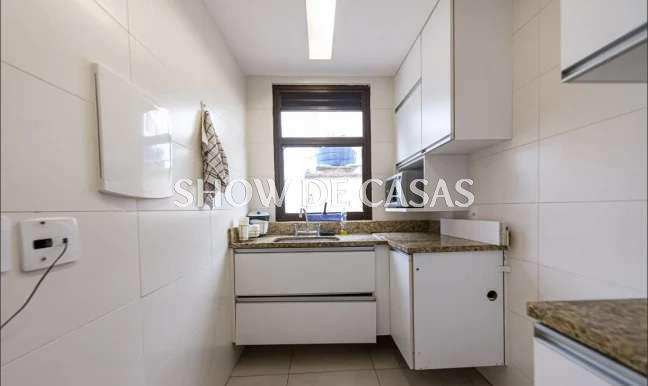 Apartamento à venda com 2 quartos, 90m² - Foto 13