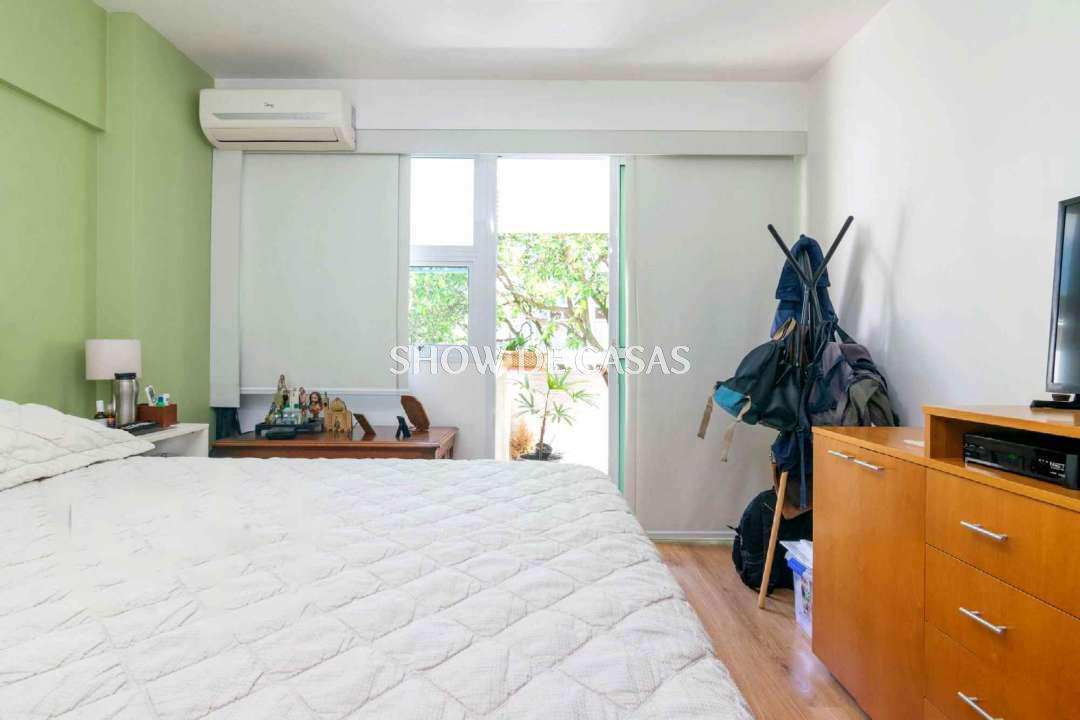 Apartamento à venda com 3 quartos, 150m² - Foto 12