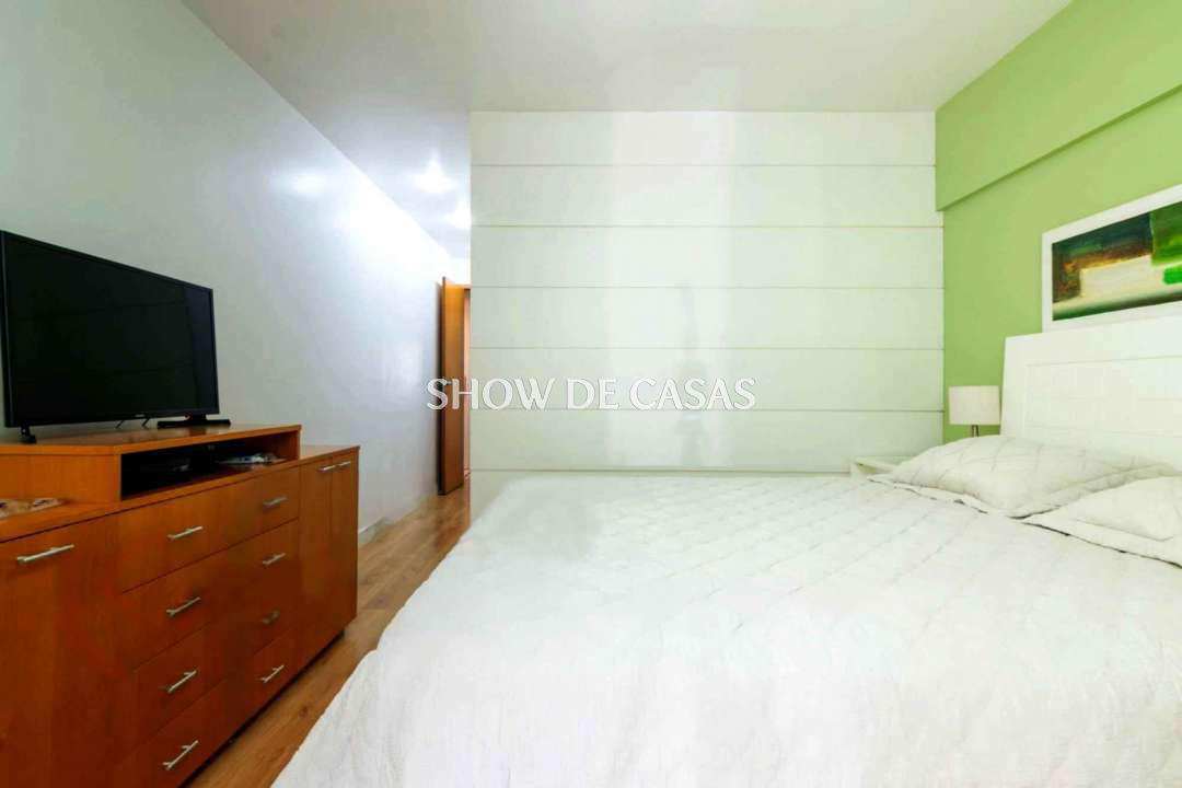 Apartamento à venda com 3 quartos, 150m² - Foto 13