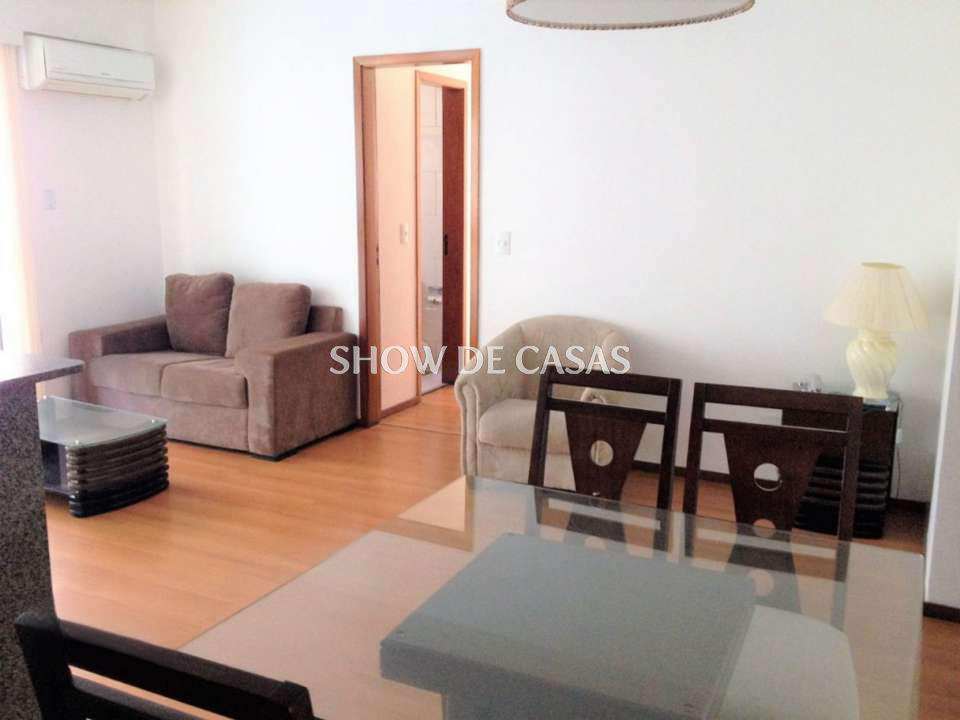 Apartamento à venda com 2 quartos, 75m² - Foto 1