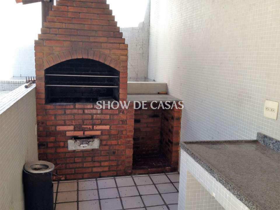 Apartamento à venda com 2 quartos, 75m² - Foto 19