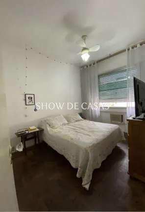 Apartamento à venda com 3 quartos, 135m² - Foto 6