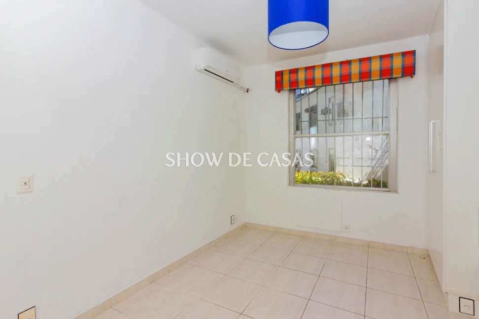 Apartamento à venda com 4 quartos, 190m² - Foto 11