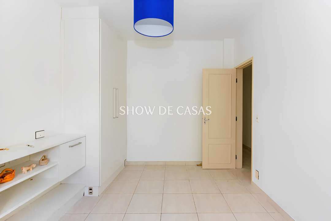 Apartamento à venda com 4 quartos, 190m² - Foto 12