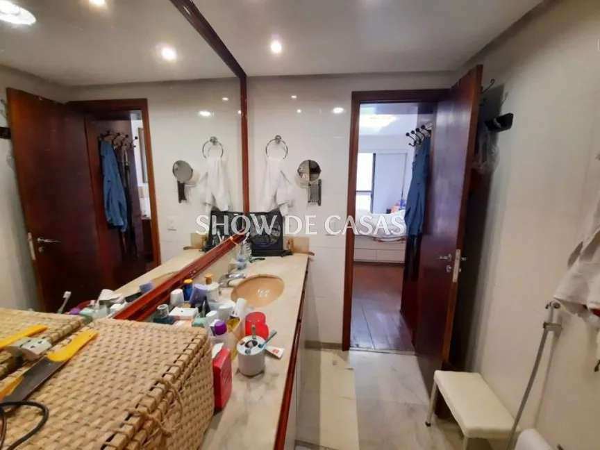 Apartamento à venda com 4 quartos, 163m² - Foto 18