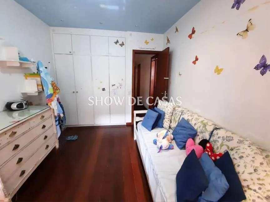 Apartamento à venda com 4 quartos, 163m² - Foto 8